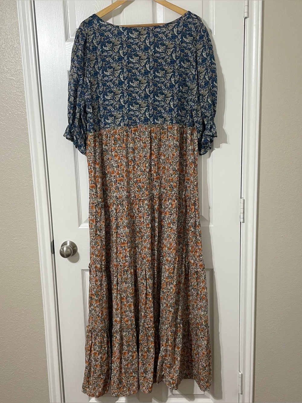 Natural Life Flowy Boho Mixed Print Floral Paisley Tiered Maxi Dress Size Large - Picture 7 of 9